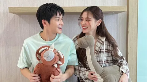 ทุ่มสุดตัว "มาร์ช-จุฑาวุฒิ" คอมเมนต์ไอจี "ใบเฟิร์น-พิมพ์ชนก" สปอยล์สุดๆจนคนแห่ถล่มไลค์