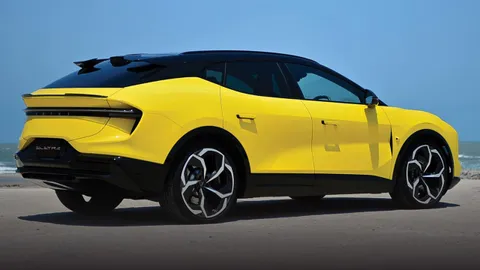 Lotus Eletre Roadshow รถยนต์ไฟฟ้า Hyper-SUV เปิดประสบการณ์ขับขี่แบบสปอร์ต