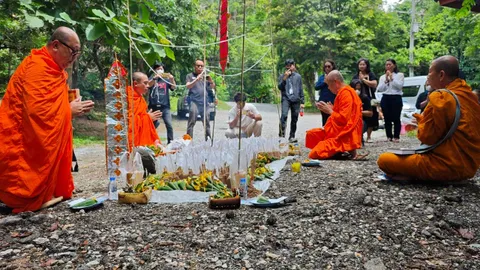 สวดถอนวิญญาณ คนขับแกร็บ เหยื่อ “โอปอล” แฟนสาวเผยลางร้าย