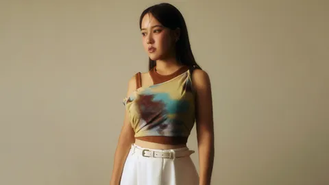 “เอิ๊ต ภัทรวี” หยิบเรื่องราวสุดช้ำ เล่าผ่านเพลง “เจ็บแล้วช่วยจำ”