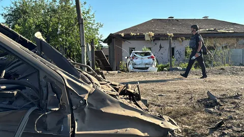 มองยูเครนควรเอาวัยรุ่น 18 ปีลงสนามรบ