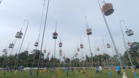 ปัตตานีจัดแข่งนกเขาชวาเสียง เข้าร่วมกว่า 1,500 ตัว รวมมูลค่านกกว่า 150 ล้าน 