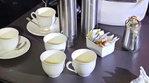 เปิดภาพภายในห้องเกิดเหตุ 6 ศพ ดับในโรงแรมหรูกลางกรุง