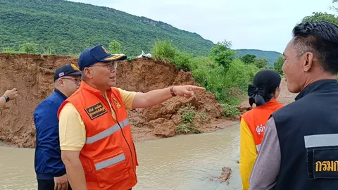 ผู้ว่าฯ ชัยภูมิ รุดไปช่วยชาวบ้านโนนส้มกบ ที่เดือดร้อนหลังฝายแตก น้ำท่วมกว่าพันไร่