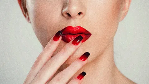 สีเล็บมงคลตามวันเกิด เกิดวันไหนควรทาสีเล็บอะไรเสริมมงคล สีมงคลตามวันเกิด 