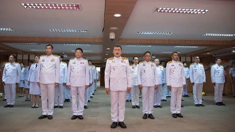 ปลัด มท. นำถวายสัตย์ปฏิญาณเป็นข้าราชการที่ดี โอกาสพระราชพิธีมหามงคล