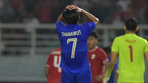 สุดๆ แล้ว "ทีมชาติไทย" ไล่ไม่ทัน พ่าย "อินโดนีเซีย" 0-1 ฟุตบอลชิงแชมป์อาเซียน U19 รอบชิงฯ