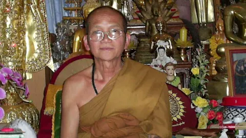 สิ้น "หลวงปู่สอาด" ผู้สร้างเมืองนรก วัดสันตินิคม อ.เกาะคา ลำปาง