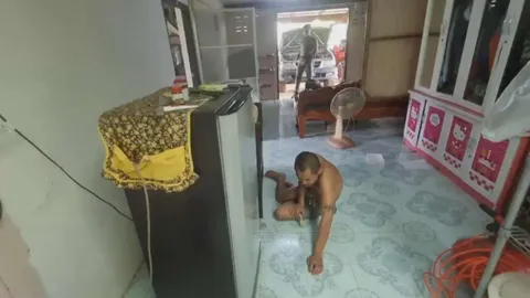 พ่อยิงสั่งสอน ลูกชายคนสุดท้อง คลั่งยาทำร้าย จิกหัวแม่  