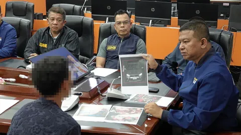 จบอนาคต