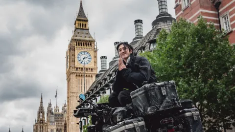 "เบนซ์ The Gaijin Trips" ถึงลอนดอนแล้ว หลังขี่ จยย.ไปจากกรุงเทพฯ กว่า 3 เดือน