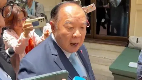 “หมออ๋อง” แนะยื่นสอบจริยธรรม “บิ๊กป้อม”-นายกฯ สื่อ เตรียมส่งเรื่องถึงสภาฯ พุธนี้