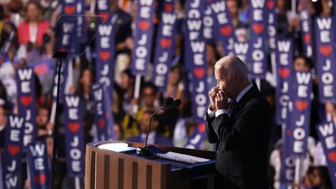 เลือกตั้งสหรัฐฯ: "โจ ไบเดน" เช็ดน้ำตา กล่าวอำลาเดโมแครต