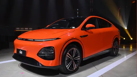 ราคาพาใจสั่น! XPENG G6 ชาร์จเต็มวิ่งไกล 625 กิโลเมตร 