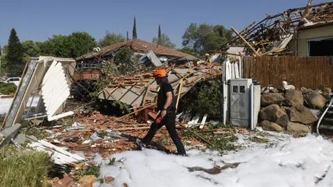 ฮิซบอลเลาะห์ยิงจรวด 50 ลูก ถล่มที่ราบสูงโกลัน ตอบโต้อิสราเอล