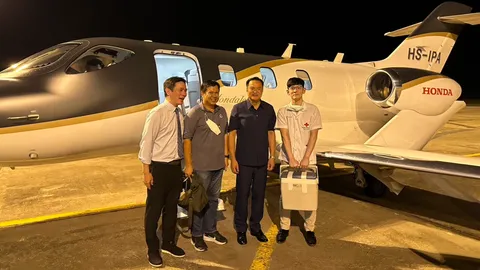 "อนุทิน" บินด่วนสกลฯ ขนทีมแพทย์ ผ่าตัดปลูกถ่ายอวัยวะ-ต่อลมหายใจชีวิต