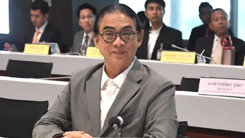 วิกฤติสื่อโทรทัศน์ ผู้ชมลด เผชิญความท้าทาย กระทบวงการบันเทิง