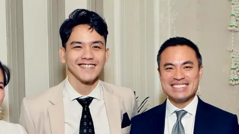 “ลอรี่” แนะเลิกตั้งศาลเตี้ย “เอกนัฏ” ปมคุณสมบัติ รมต. ปล่อยไปตามกระบวนการ