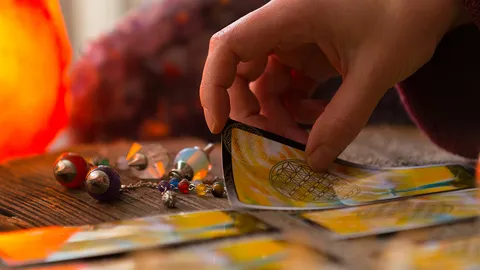 หวย 1 ก.ย. 2567 เปิดเลขเด่นงวดนี้ ฤกษ์ดีเสี่ยงโชค และสีมงคล