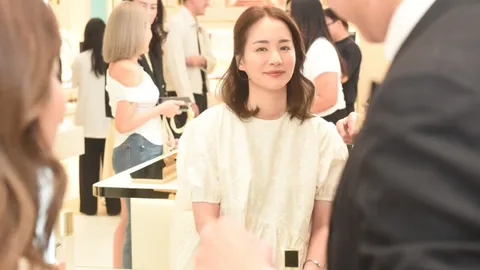 โดนอีกแล้ว "ต่าย ชุติมา" ใส่ชุดสวย แต่คนกลับโฟกัสผิดจุด ถูกทักว่าท้องหรือเปล่า