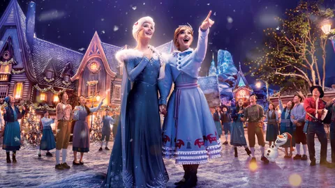 เตรียมสัมผัสบรรยากาศคริสต์มาสในแบบดิสนีย์ที่ฮ่องกงดิสนีย์แลนด์