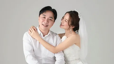 “หนิม คนึงพิมพ์” ควง “เว่น วรุตม์” เปิดใจเส้นทางรัก 4 ปีเป็นบทพิสูจน์ฝากชีวิตได้