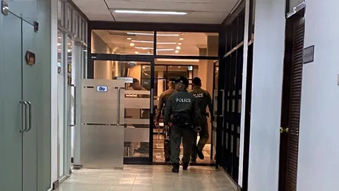 จนท. EOD เข้าทำเนียบฯ สแกนห้องทำงานรองนายกฯ ตรวจวัตถุต้องสงสัย ป้องกันการดักฟัง