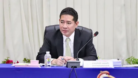 คนบางเขนชอบใจมาก สก.นริสสร แสงแก้ว จะเปลี่ยนไฟทุกดวงในเขตบางเขนให้เป็น LED สว่างโร่