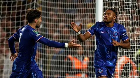 "เชลซี" ฟอร์มดุ ไล่ถล่ม "บาร์โรว์" กระจุย เข้ารอบ 4 คาราบาว คัพ