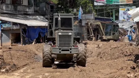 กลาโหม ระดมกำลังพล-ยุทโธปกรณ์เร่งฟื้นฟูพื้นที่น้ำท่วมให้กลับมาปกติเร็วที่สุด