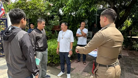 ค้นบ้านไม่เจอ "พล.อ.พิศาล" คนดูแลอ้าง ไปต่างประเทศเป็นเดือนแล้ว