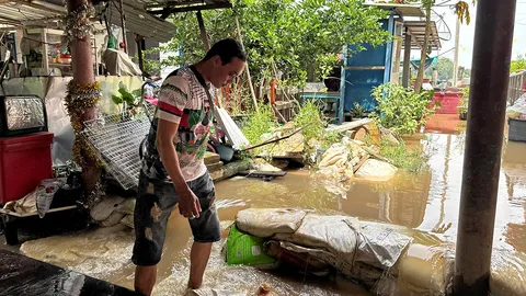 น้ำมาแล้ว