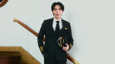 อัพ ภูมิพัฒน์ ถ่ายทอดโมเมนต์คนคลั่งรักลงซิงเกิล "โสดทำไม? (WHY SINGLE?)"