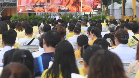 สวดพระพุทธมนต์ถวายพระราชกุศล ร.9 ชวนคนไทยร่วมกิจกรรมน้อมรำลึก