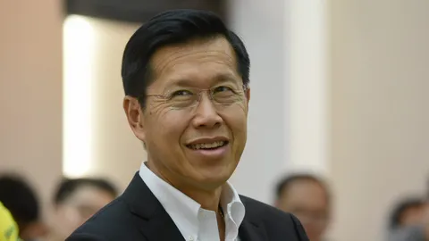 “พงศ์เทพ” เผย นายกฯ ถกคณะที่ปรึกษานโยบาย เร่งหาช่องสร้างรายได้ให้ประเทศ