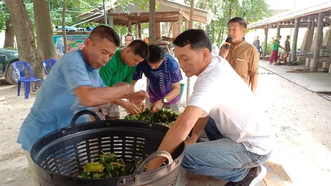 ส่องเลข "ข้าวต้มมัด" ประเพณีเก่าแก่วัดดัง เสี่ยงโชคงวดล่าสุด 1 พ.ย. 67