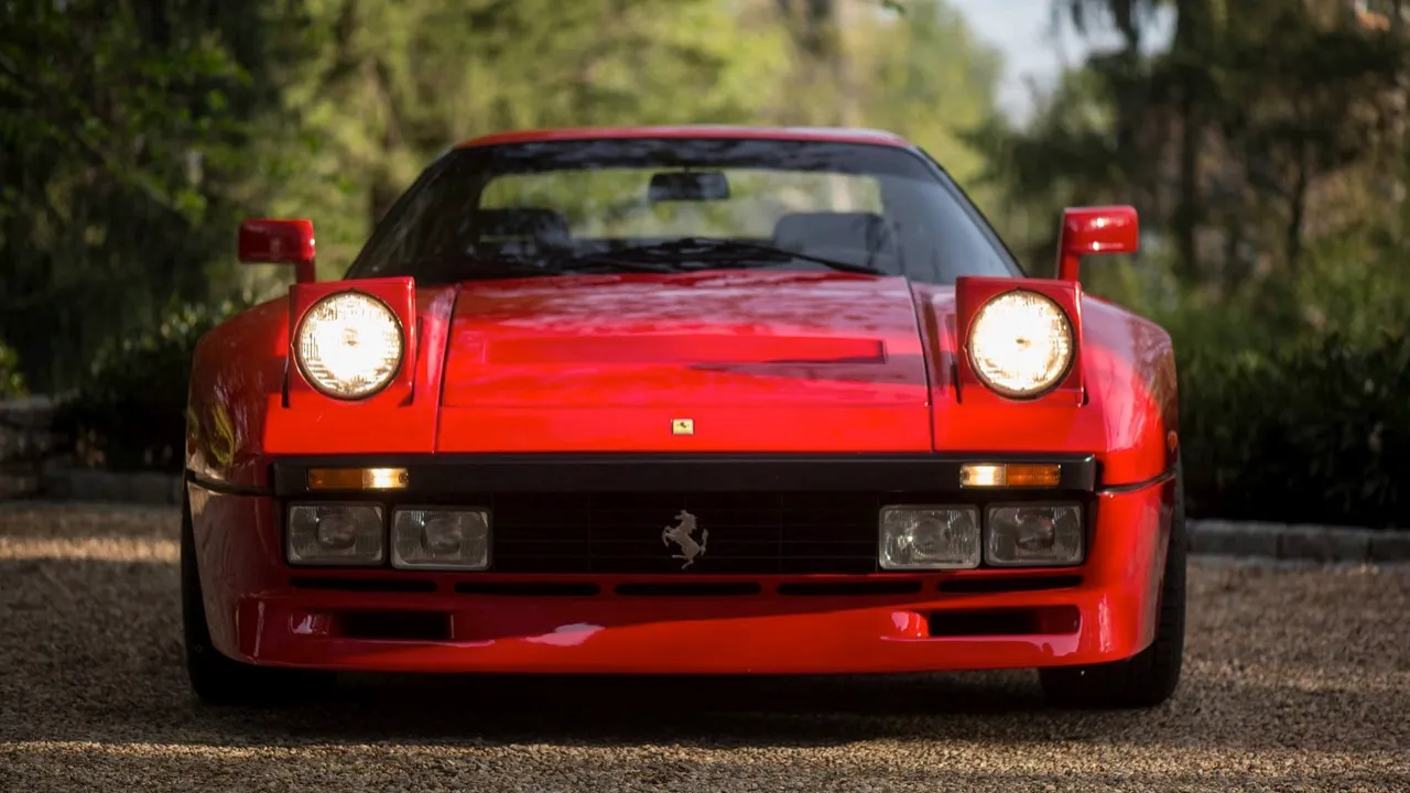 Ferrari GTO ม้าป่าผยองอายุ 40 ปี กับความสวยจากยุคที่ศิลปะมีค่าไม่แพ้อากาศพลศาสตร์