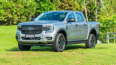 ฟอร์ดปรับโฉม Ford Ranger XLS ให้สปอร์ตมากขึ้น ทำราคารุ่น 4 ประตูแค่ 7.9 แสน