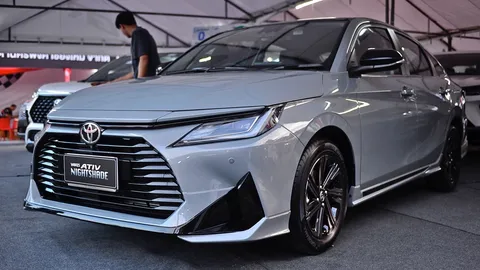 TOYOTA YARIS ATIV NIGHTSHADE  งานเทศกาลแสงไฟและศิลปะดิจิทัลประจำปี กทม.