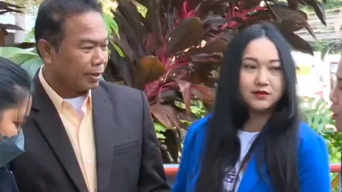 "เจ๊อ้อย" เบิกพยานคู่แค้น "ทนายตั้ม" ยันปมอ้างเป็นเจ้าหน้าที่ DSI เป็นความจริง