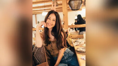 พอลล่า เทเลอร์ ถูกจับตารักครั้งใหม่ กับหนุ่มข้างกาย ไฮโซทายาทห้างดัง