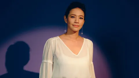 นุ่น ศิรพันธ์ ผันตัวเองเป็นมนุษย์เงินเดือน เคยคิดแค้นแม่แต่สุดท้ายเสียใจเอง (คลิป)