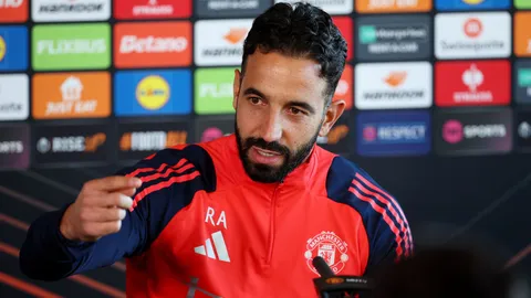 เป็นไงล่ะ “อโมริม” ตอกนักข่าวหน้าหงาย หลังโดนร่ายคำถามเรียกทัวร์