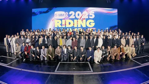 ศิลปินนับร้อยโชว์พาวงาน “GMMTV 2025 RIDING THE WAVE”