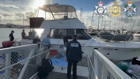 ออสเตรเลียจับโคเคนซุกเรือประมง 2.3 ตันมากสุดเป็นประวัติการณ์