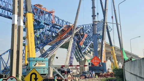 "อธิบดีกรมทางหลวง" เร่งติดตามการยก "แผ่นปูน" ถ.พระราม 2 เพื่อคืนพื้นผิวการจราจร
