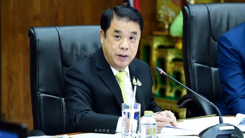 “สุริยะ” ลุยสมุดพกผู้รับเหมา พร้อมฟันคะแนน-ลดชั้น-ถอดจากทะเบียน