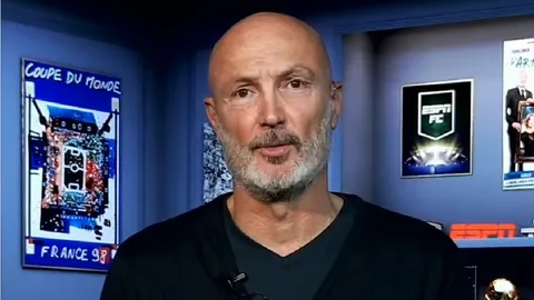 ไม่กลัวเงิบ "ฟรองค์ เลอเบิฟ" ฟันธง มีแค่ 2 ทีม ลุ้นแชมป์พรีเมียร์ลีกฤดูกาลนี้