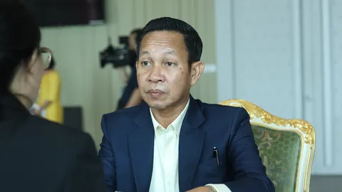 มติเอกฉันท์ ศาลรัฐธรรมนูญ สั่ง “สมชาย เล่งหลัก” หยุดปฏิบัติหน้าที่ สว.