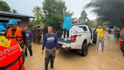 รทสช. ลงช่วยน้ำท่วมภาคใต้ หลัง 4 จังหวัดกระทบหนัก ขอรัฐบาลเร่งบรรเทาเดือดร้อน